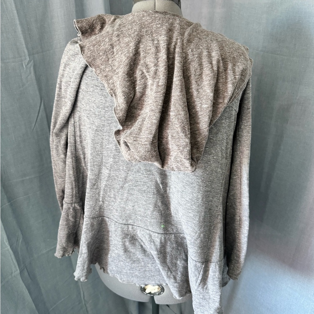 Women's Ruffled Gray Sweater - Picture 3 of 4